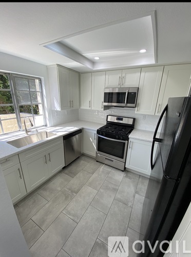 750 Breeze Hill Rd 2 Beds Condo for Rent - Photo gallery 5