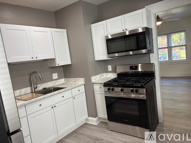1343 West Blvd 2 Beds Apartment for Rent - Photo gallery 1