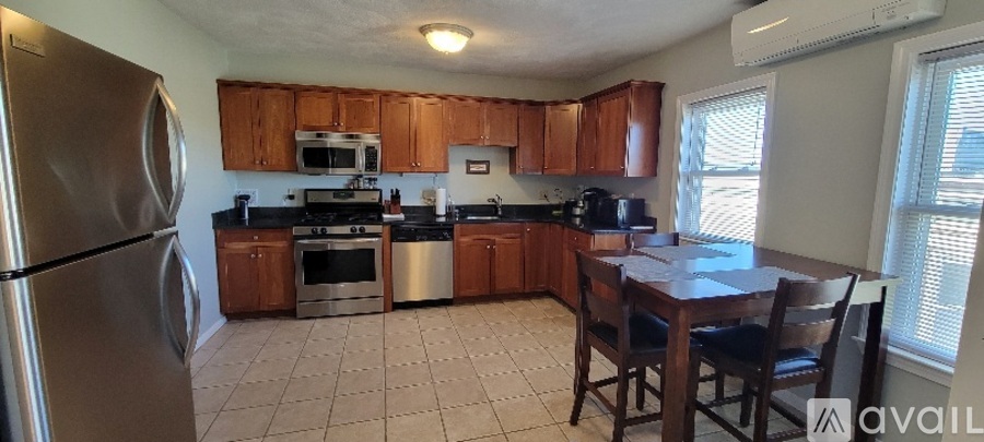 60 Montvale Street 3 Beds Condo for Rent - Photo gallery 3