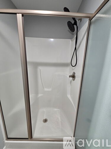 1601 Mount Rainer Drive 3 Beds Single Family Home for Rent - Photo gallery 3