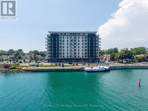 704 - 118 WEST STREET 2 Beds Apartment for Rent
