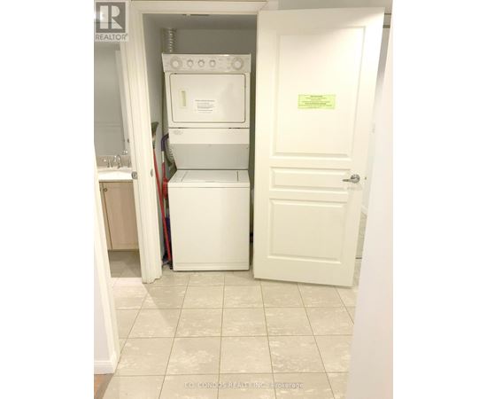 610 - 140 SIMCOE STREET 2 Beds Apartment, Condo, Home for Rent - Photo gallery 3