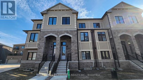 12 VICTOR METCALF LANE 4 Beds Apartment for Rent