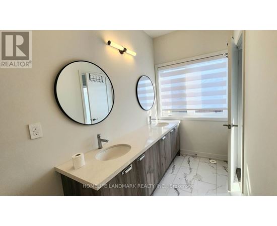 12 VICTOR METCALF LANE 4 Beds Home, Townhouse for Rent - Photo gallery 4
