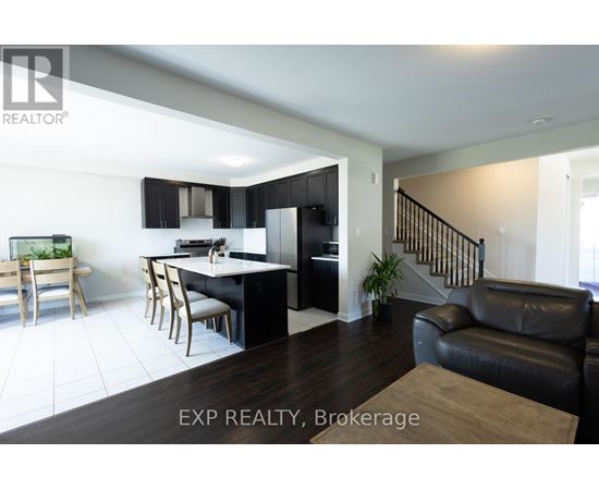 1038 SHOWMAN STREET 4 Beds House for Rent - Photo gallery 3