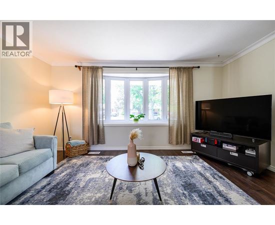 962 LYNDALE CRESCENT 4 Beds House for Rent - Photo gallery 3