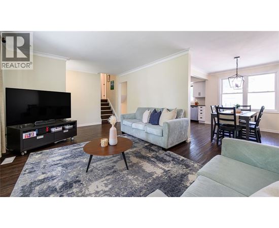 962 LYNDALE CRESCENT 4 Beds House for Rent - Photo gallery 4