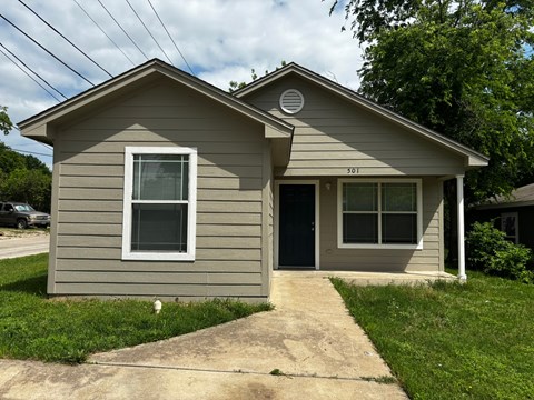 501 South Henderson 4 Beds Apartment for Rent