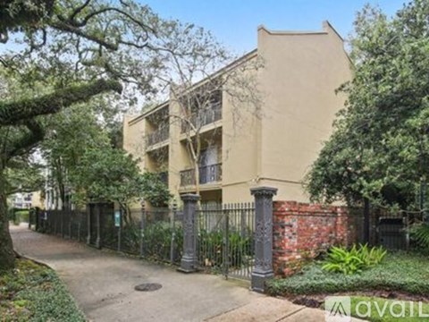 2255 St Charles Ave 1 Apartment for Rent