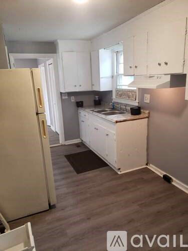 903 Jefferies Ave 3 Beds Apartment for Rent