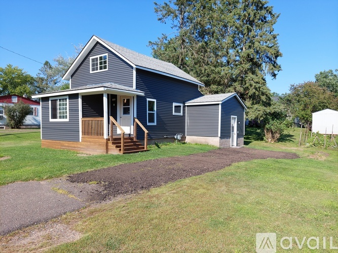 1740 3rd Ave 2 Beds Single Family Home for Rent - Photo gallery 1