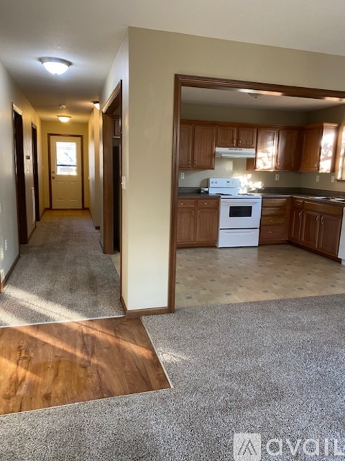 609 S 2nd St 2 Beds Apartment for Rent - Photo gallery 2