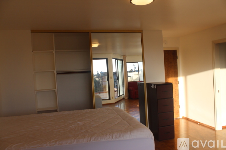 1232 28th Avenue 7 Beds Apartment for Rent - Photo gallery 2