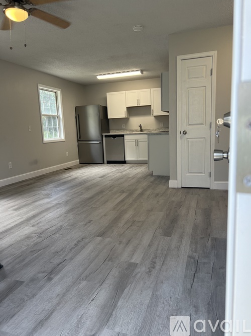 226 Short Rd 2 Beds Apartment for Rent - Photo gallery 1