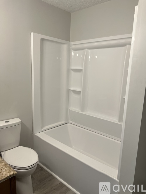 226 Short Rd 2 Beds Apartment for Rent - Photo gallery 4