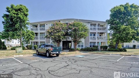 8087 Lacy Drive 3 Beds Apartment for Rent