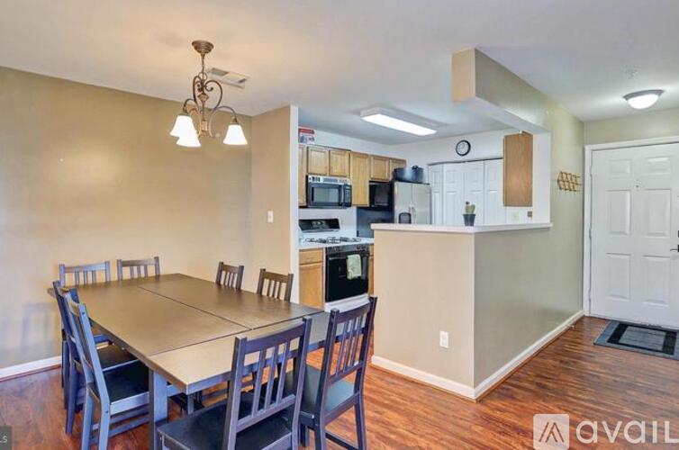 8087 Lacy Drive 3 Beds Condo for Rent - Photo gallery 4