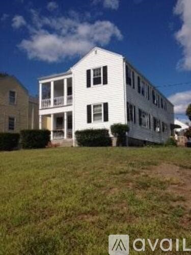 160 Whitman Ave 2 Beds Apartment for Rent