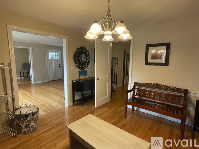 160 Whitman Ave 2 Beds Apartment for Rent - Photo gallery 3