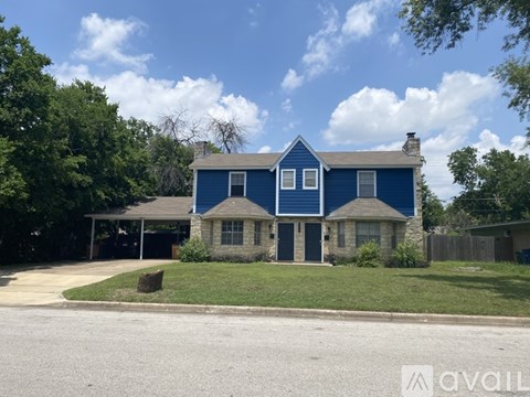 2210 Lanier Dr 2 Beds Apartment for Rent