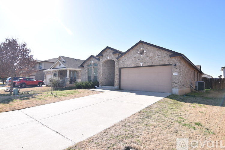 1230 Fawn Lily Dr 4 Beds Single Family Home for Rent - Photo gallery 3