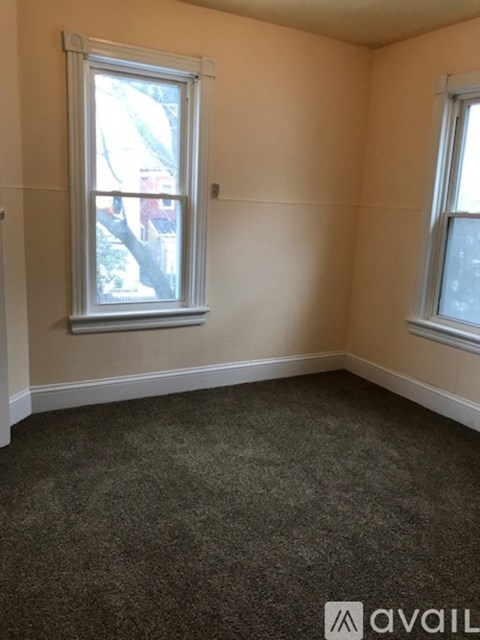 286 Spring St 1 Apartment for Rent