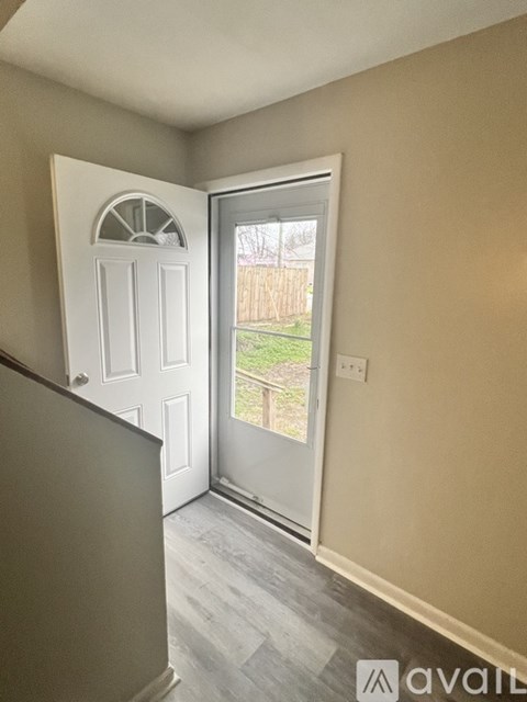 116 Mckinley St 2 Beds Apartment for Rent