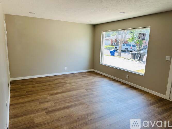 19 E 1300 S 5 Beds Single Family Home for Rent - Photo gallery 5