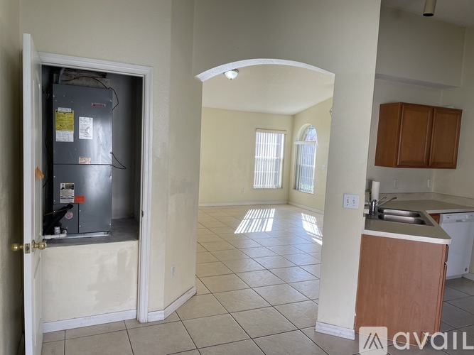12448 Sophiamarie Loop 3 Beds Single Family Home for Rent - Photo gallery 4
