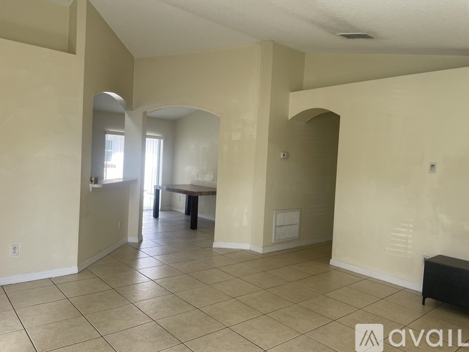 12448 Sophiamarie Loop 3 Beds Single Family Home for Rent - Photo gallery 5