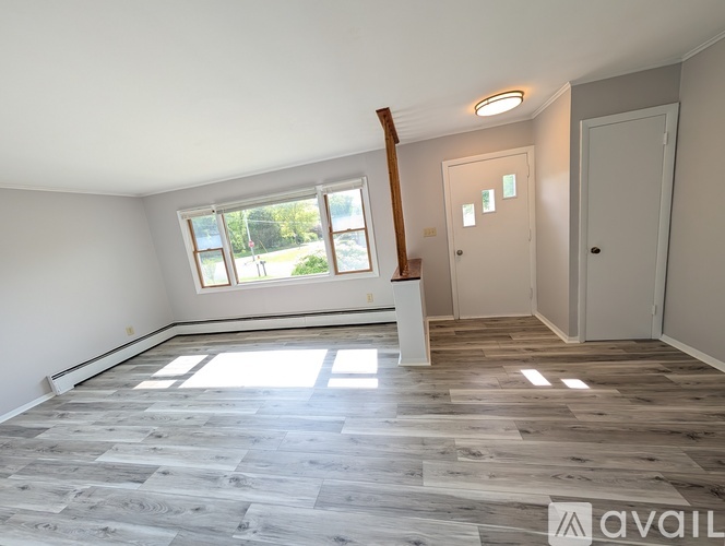 1 Islanda Ct 3 Beds Single Family Home for Rent - Photo gallery 2