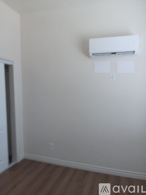 3919 Fernwood Ave 2 Beds Apartment for Rent
