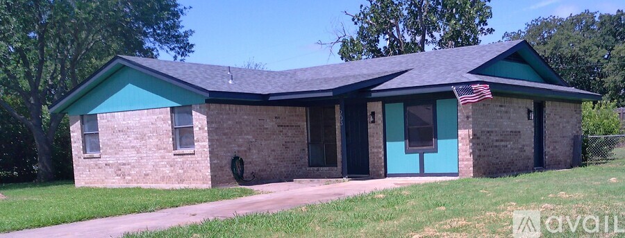 203 Idylwood Drive 3 Beds Single Family Home for Rent - Photo gallery 2