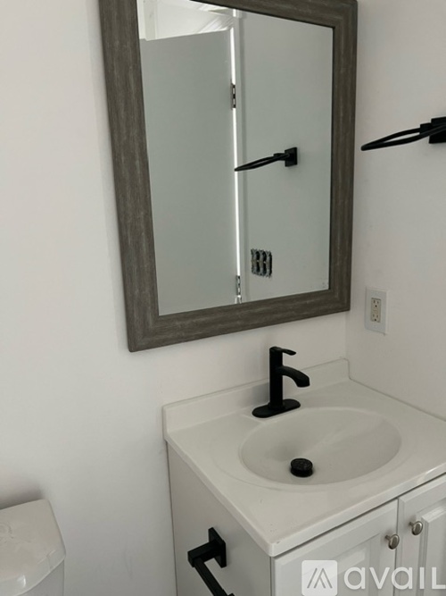 404 N 5th St 1 Apartment for Rent - Photo gallery 3