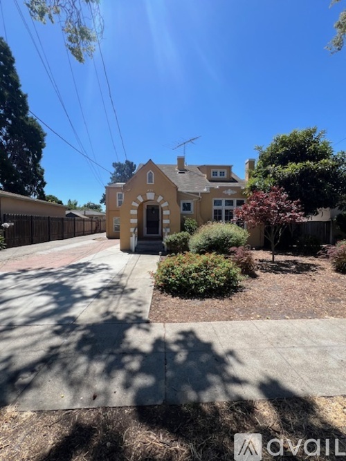 421 B St 1 Apartment for Rent - Photo gallery 5