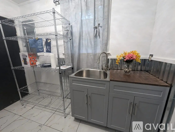 2115 Hazelhurst Ave 2 Beds Apartment for Rent - Photo gallery 3