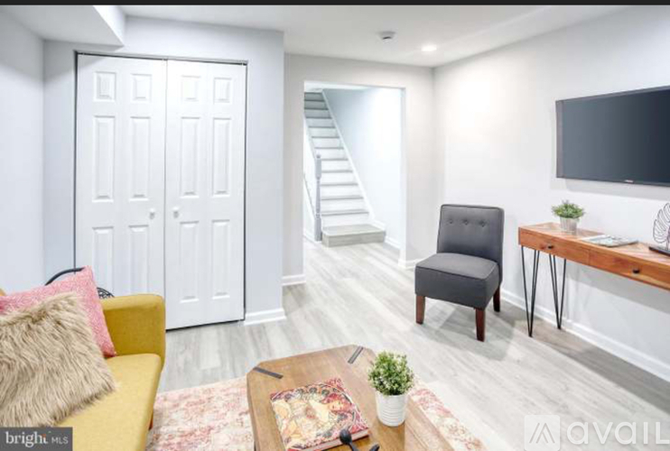 608 Oldham Street 4 Beds Townhouse for Rent - Photo gallery 5