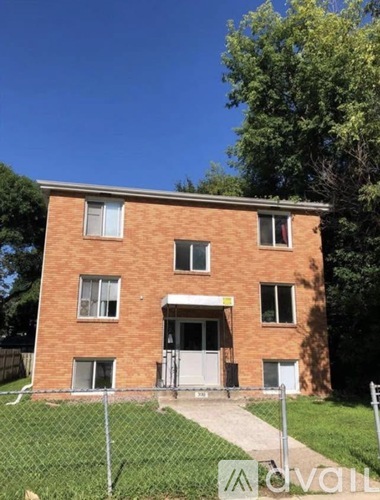 3311 Fremont Ave N 1 Apartment for Rent - Photo gallery 1