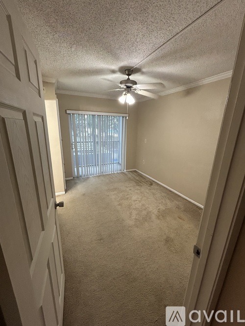 109 Oyster Bay Cir 2 Beds Condo for Rent - Photo gallery 2