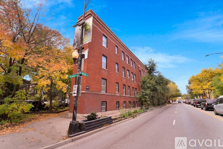 5810 N Ridge Ave 2 Beds Apartment for Rent - Photo gallery 1