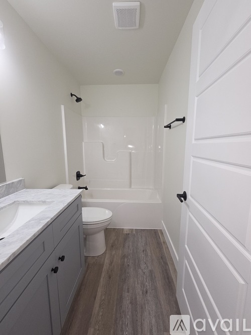 1722 Talon St 3 Beds Townhouse for Rent - Photo gallery 2