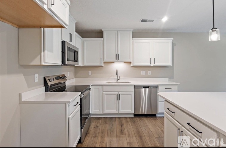 617 Tradition Ridge 2 Beds Condo for Rent - Photo gallery 4