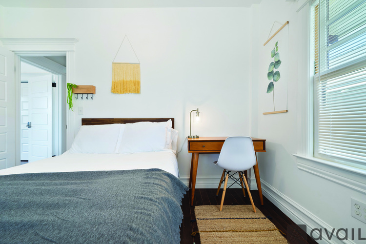 749 Columbia Avenue 1 Apartment for Rent - Photo gallery 2