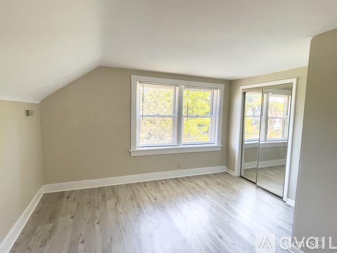 3718 Ault Park Ave 3 Beds Apartment for Rent - Photo gallery 4