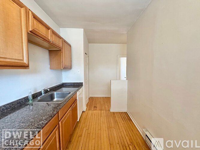 724 W Roscoe St 2 Beds Apartment for Rent - Photo gallery 4