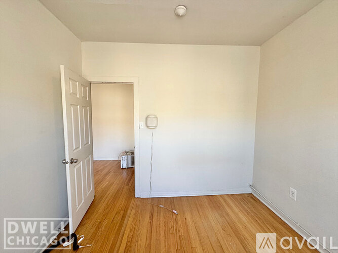 724 W Roscoe St 2 Beds Apartment for Rent - Photo gallery 5