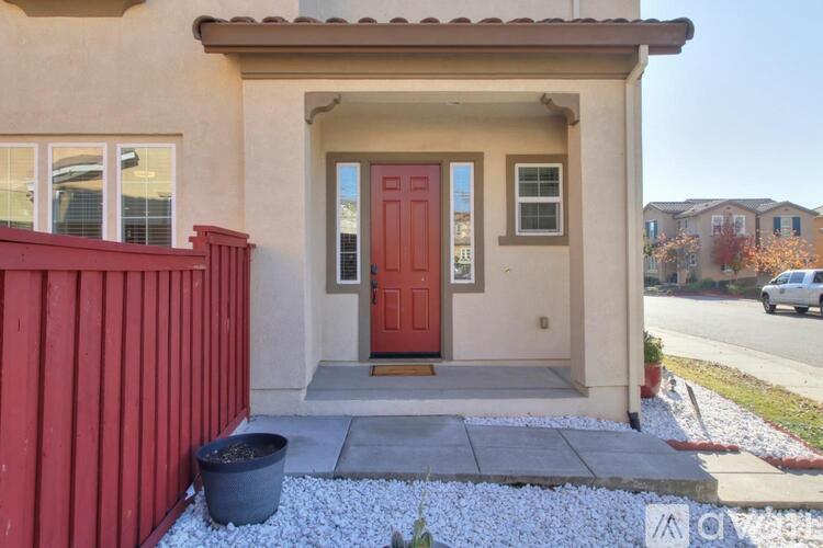 906 Blossom Rock Ln 3 Beds Single Family Home for Rent - Photo gallery 2