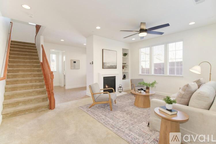 906 Blossom Rock Ln 3 Beds Single Family Home for Rent - Photo gallery 4