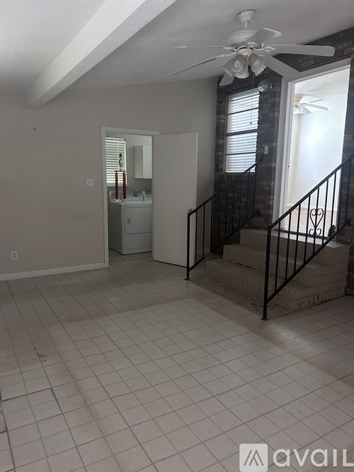 322 Main St 3 Beds Single Family Home for Rent - Photo gallery 3