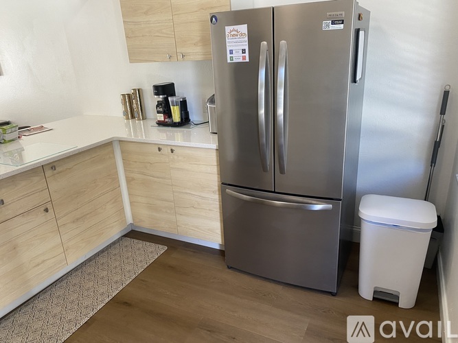 2003 Page Avenue Unit 2 2 Beds Single Family Home for Rent - Photo gallery 5